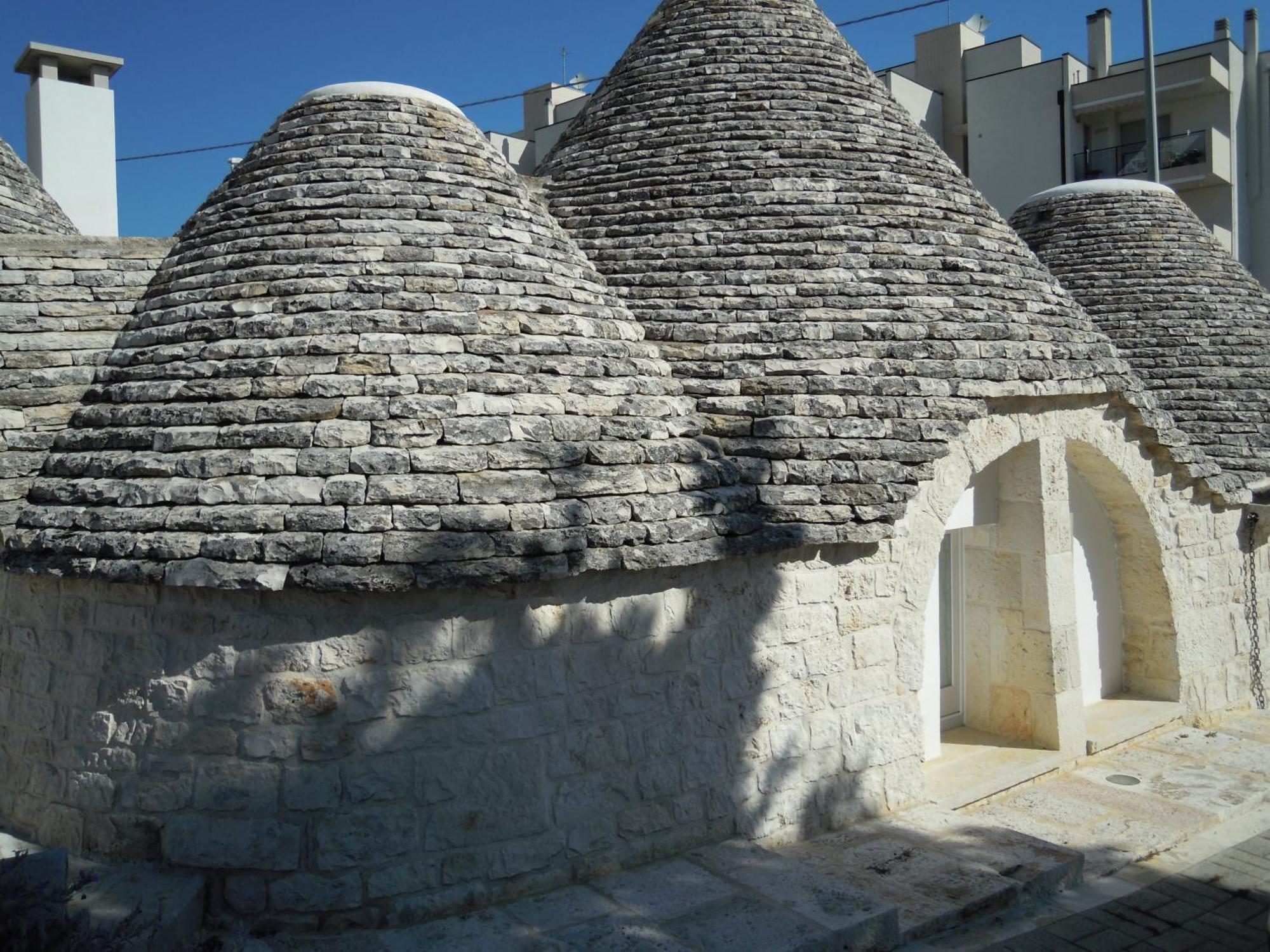 Trulli Di Malzo Villa โลโกโรตอนโด ภายนอก รูปภาพ